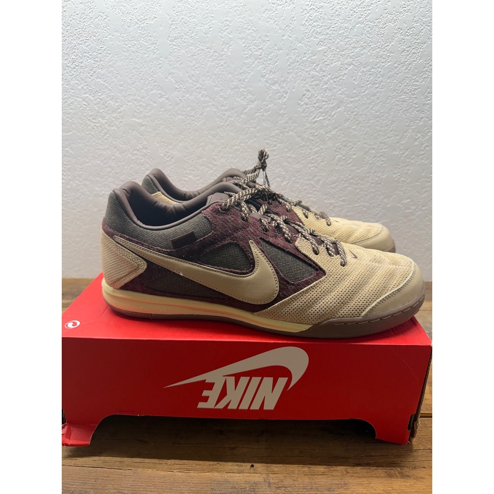Nike Gato Bicoastal Earth Brown Tan Indoor Soccer Shoes 186650-200 Mens 13 - Picture 2 of 8